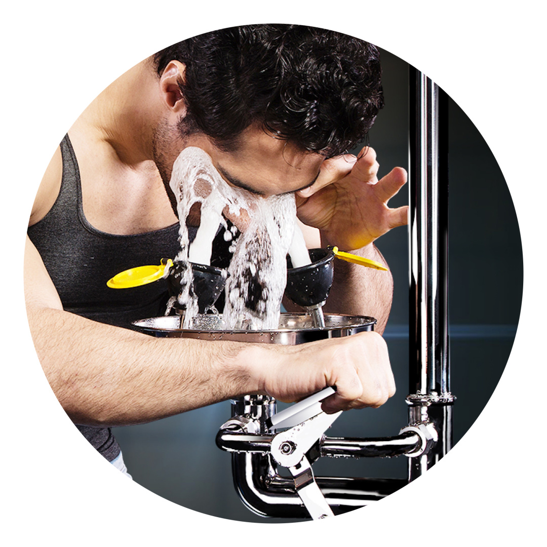 女子散步誤踩“化骨水”身亡,罪魁禍?zhǔn)讱浞釁s可網(wǎng)購,危險化學(xué)品管理怎樣才能更安全有效？(圖10)